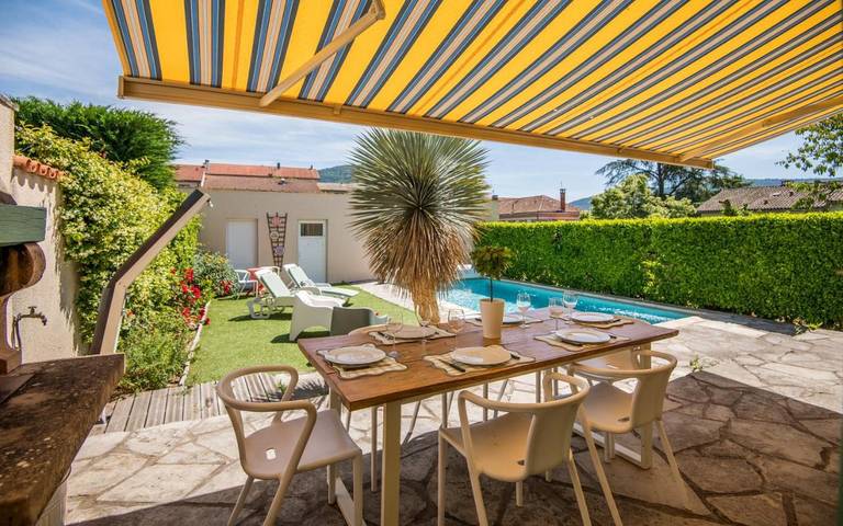 Apartamento de vacaciones para 6 personas, con piscina además de jardín y terraza - 1