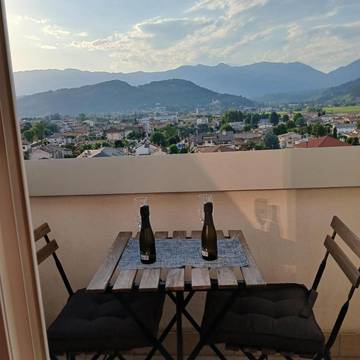 Gîte pour 4 personnes, avec vue et balcon à Pieve di Soligo