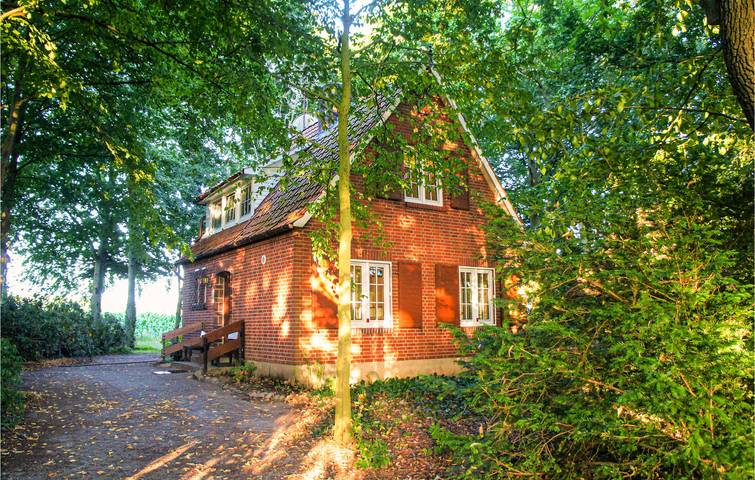 Ferienhaus für 5 Personen, mit Terrasse und Garten sowie Sauna und Ausblick in Wingst