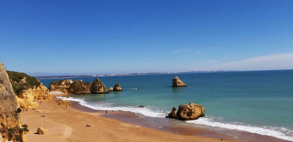 Pousada para 4 pessoas, com vista e varanda em São Sebastião