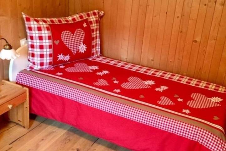 Ganze Wohnung, Tgèsa Tgom Demont, (Sedrun), 109.01 in Sedrun, Tujetsch
