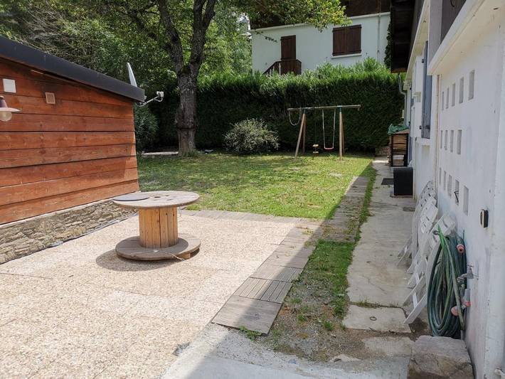 Chalet pour 10 personnes, avec terrasse, adapté aux familles à Saint-Lary - 2