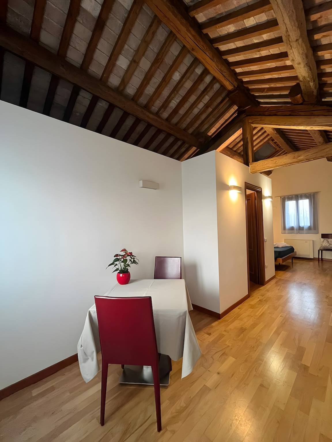 Apartamento entero, Apartamento 'Osteria Locanda Veneta' con terraza compartida, Wi-Fi y aire acondicionado in Mirano, Provincia de Venezia