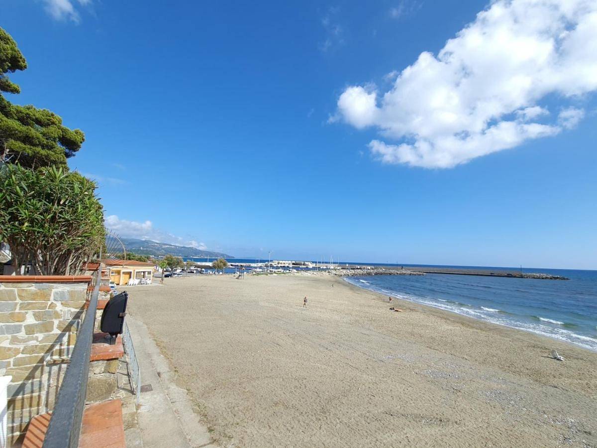 Villa Martina Mare in Spiaggia sotto la torre, Casal Velino