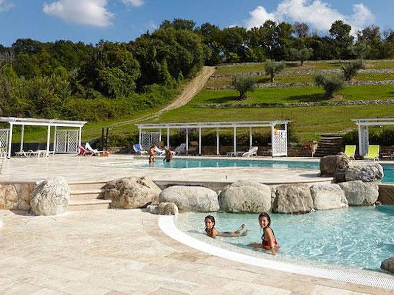 Tritt — In Stribugliano liegt diese wunderschöne Ferienwohnung für 4 Personen mit Swimmingpool in Arcidosso, Grosseto Provinz