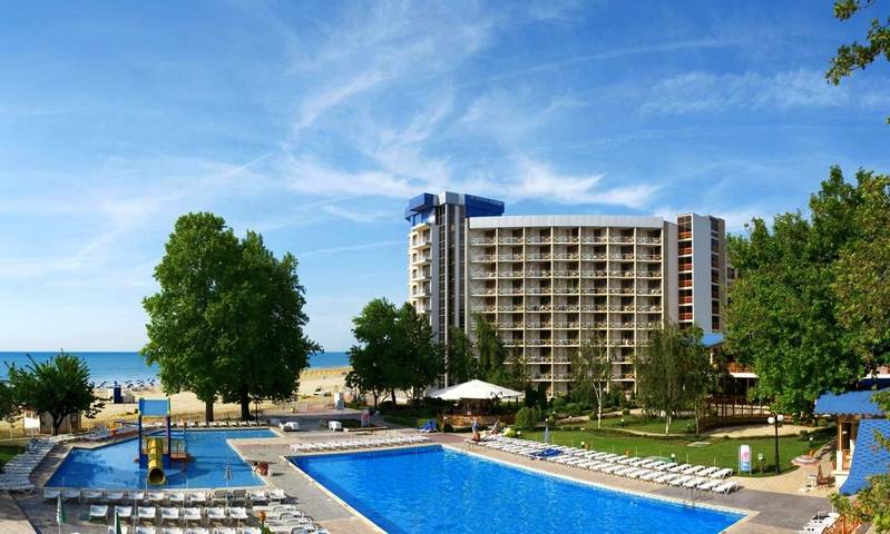 Hôtel pour 4 personnes, avec Balcon et Terrasse ainsi que Jardin et Bassin pour enfant dans Albena