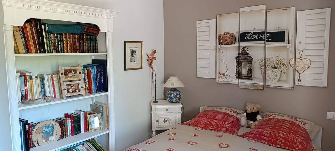 Chambre d’hôte pour 2 personnes, avec jardin et jacuzzi ainsi que piscine et sauna dans le Var - 4