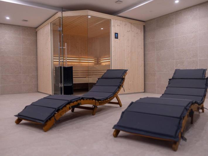 Ferienwohnung für 2 Personen, mit Balkon und Terrasse sowie Pool und Sauna in Sebnitz - 4