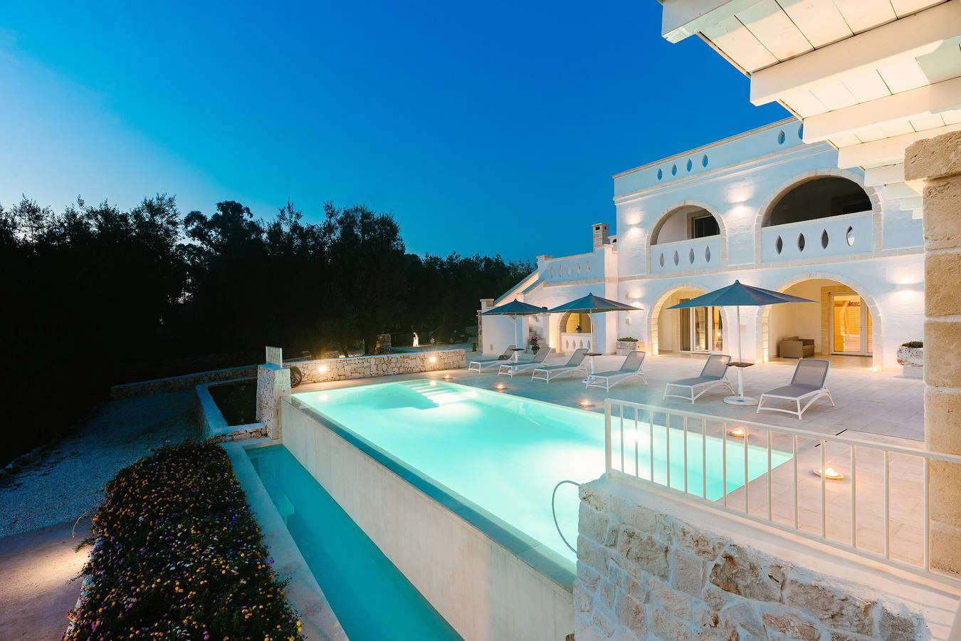 Lussuosa Villa Don Salvatore con Wi-Fi, aria condizionata, piscina e terrazza; in Traghetto, Ostuni