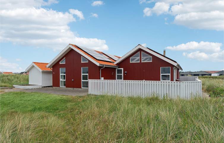 Ferienhaus für 12 Personen, mit Whirlpool und Sauna sowie Terrasse und Pool in Klitmøller - 4