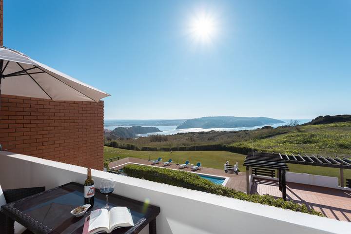 Ferienwohnung für 5 Personen, mit Garten und Balkon sowie Pool - 1