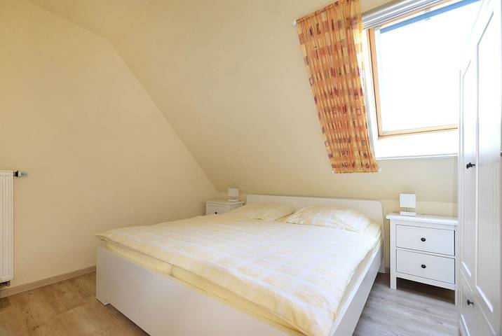 Ferienwohnung für 6 Personen, mit Terrasse und Sauna, mit Haustier in Prerow - 4