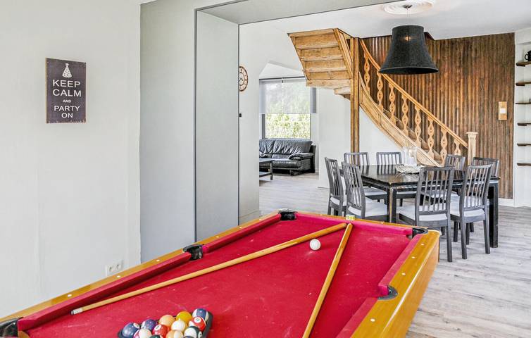 Location de vacances pour 8 personnes, avec jardin et terrasse, animaux acceptés dans Petit-Han - 4