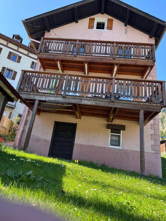 Gîte pour 4 personnes, avec balcon ainsi que jardin et vue à Salvan - 4