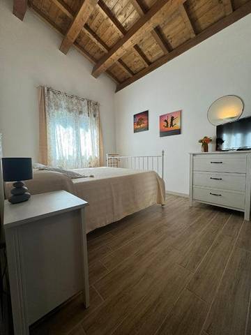 Gîte pour 8 personnes, avec jardin et vue, animaux acceptés à Rieti