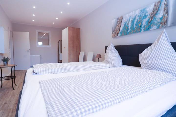 Ganze Wohnung, 5-Sterne Ferienwohnung Glockenblume mit Terrasse & Garten in Kabelhorst, Ostholstein