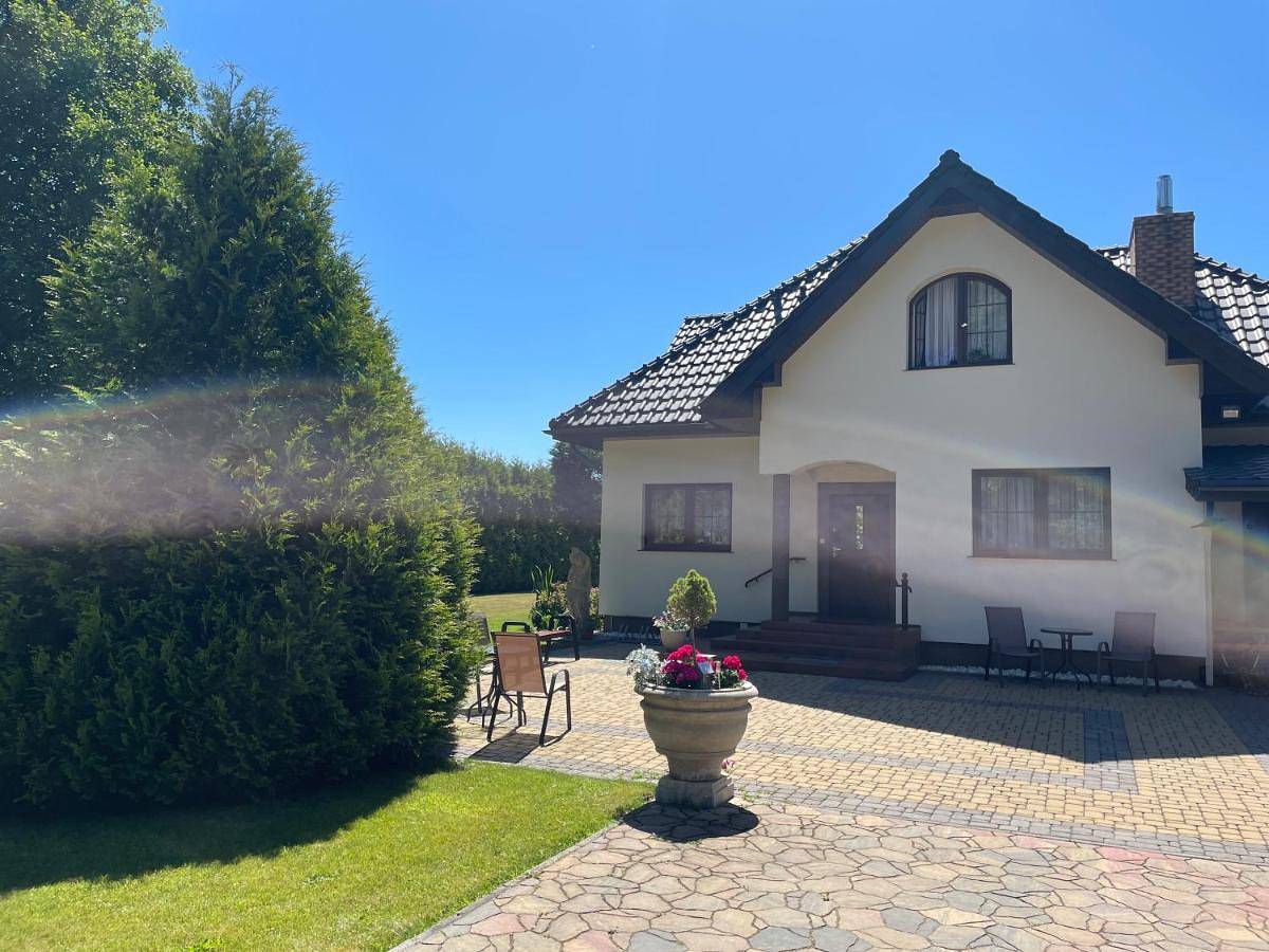 Villa Aurelia Pokoje Gościnne i Domki Letniskowe in Mielno, Powiat koszaliński