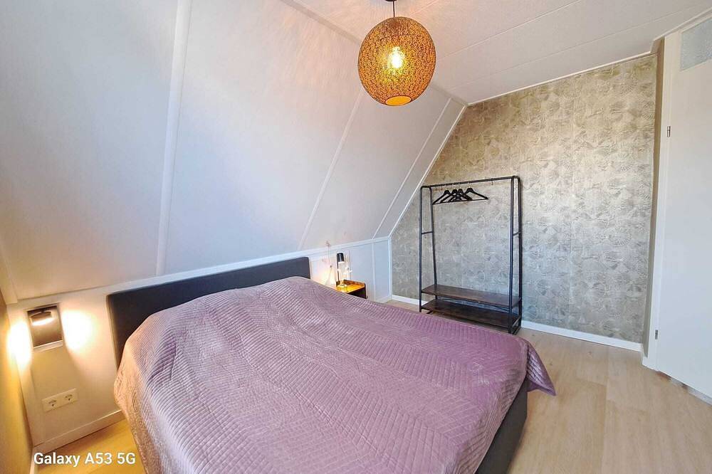 Wellness house directly at Drents-Friese Wold in Drenthe