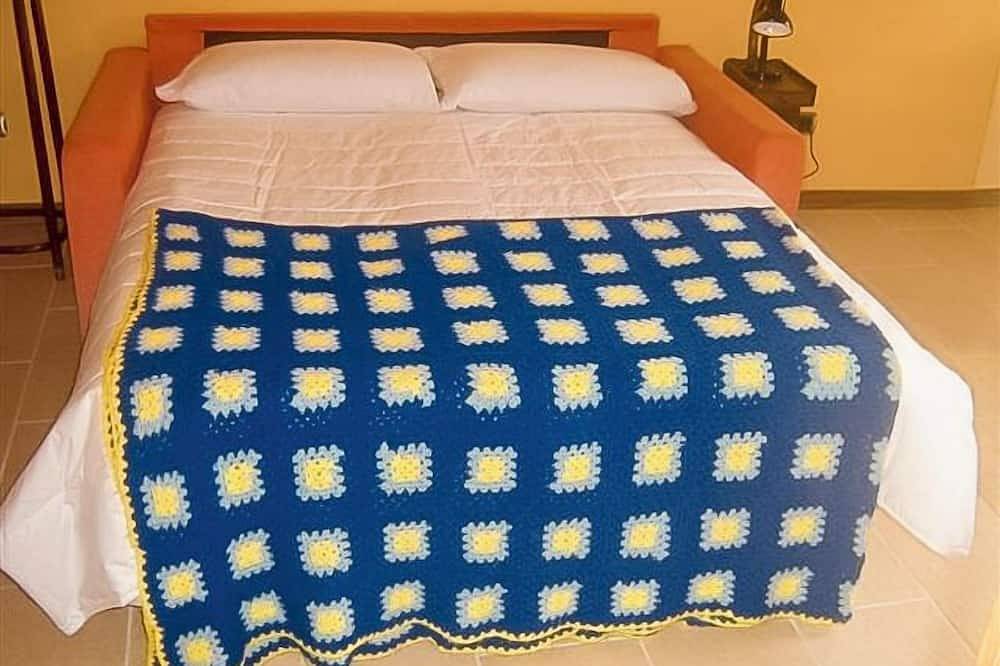 Ganze Wohnung, Gemütliche 1-Zimmer-Wohnung mit Terrasse, Gärtchen und Traumseesicht in Cannero Riviera, Lago Maggiore (Piemont)