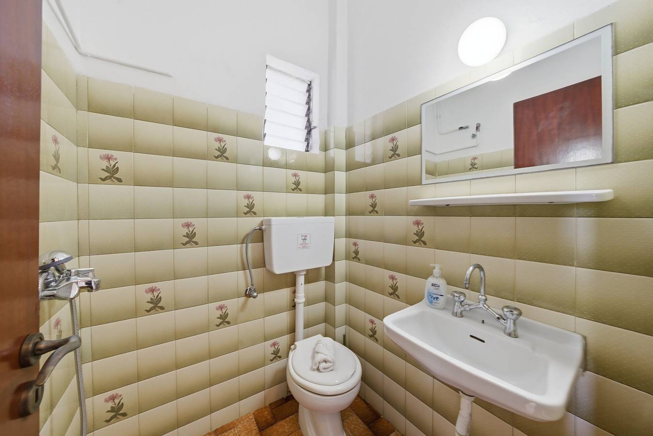 Studio-appartement 'Alexandra Studio 4' met privébalkon & Wi-Fi, foto 11