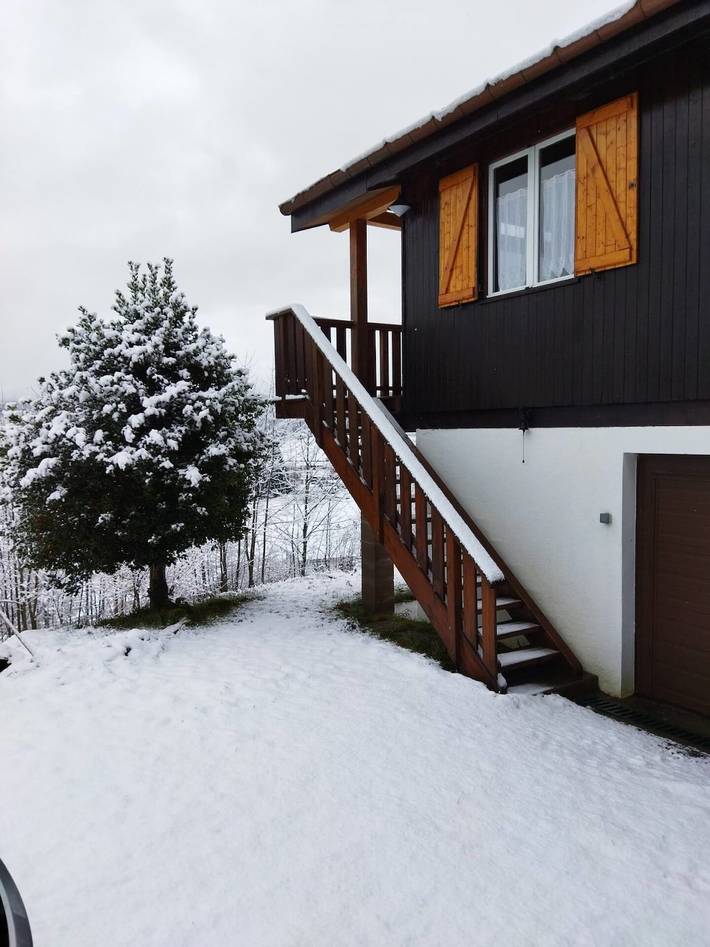 Chalet pour 6 personnes, avec Balcon et Terrasse ainsi que Jardin et Vue