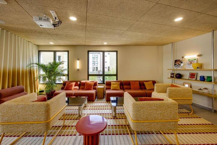 Hôtel pour 2 personnes, avec jardin dans Gare De Chartres