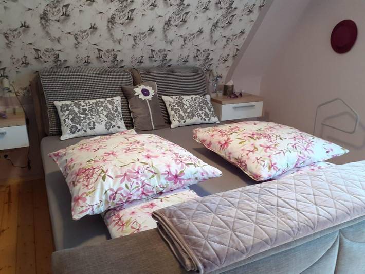 Appartement de vacances entier, Apartment, bath, toilet, 2 bed rooms in Lügde, Arrondissement de Lippe