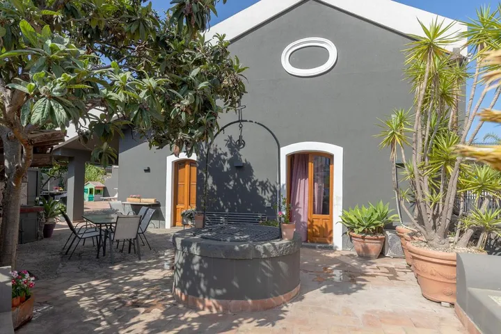 Casa vacanza per 8 persone, con giardino - 1