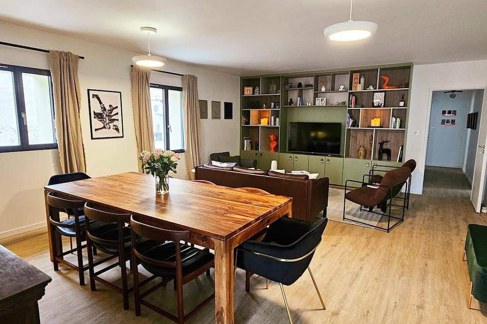 Luxury cottage with heated pool and Spa in the heart of the Loire Valley in Ballan-Miré, Tours region