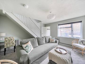 Glamping for 6 People in Oxford, Oxfordshire, Photo 3