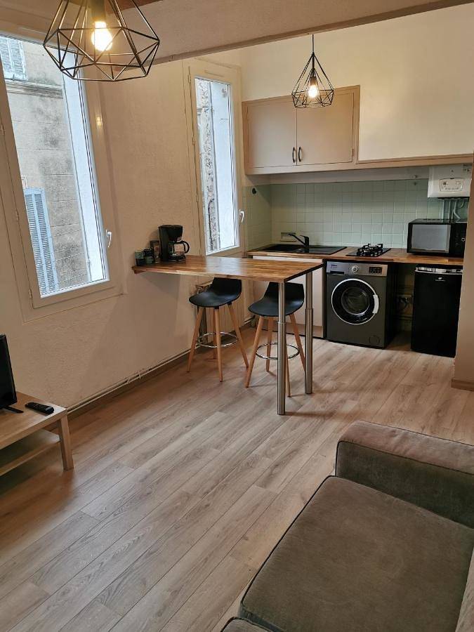 Gîte pour 4 personnes dans Office de Tourisme de la Ciotat - 3