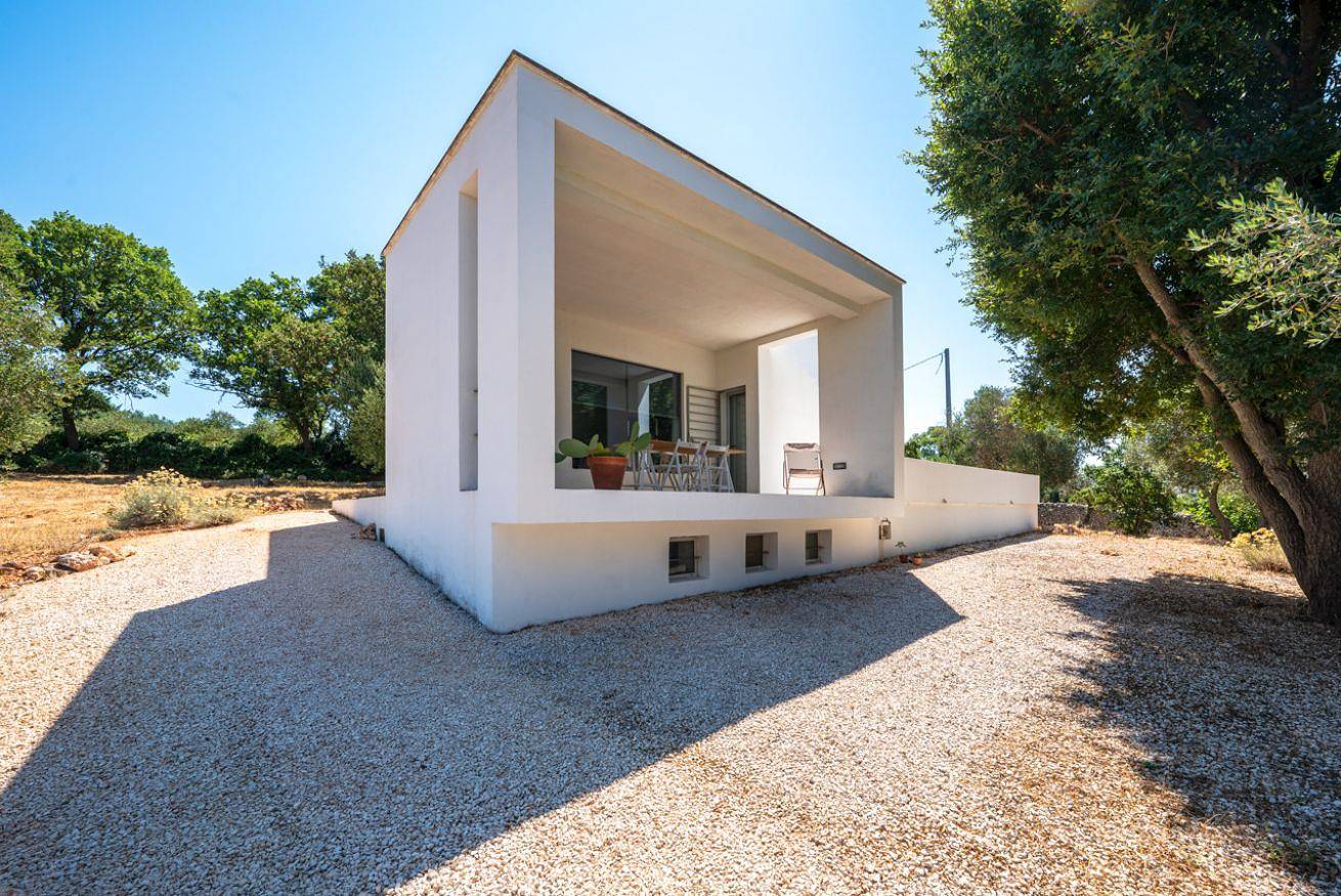 Maison Sessana: villetta con giardino e uliveto a Ostuni in Ostuni, Salento