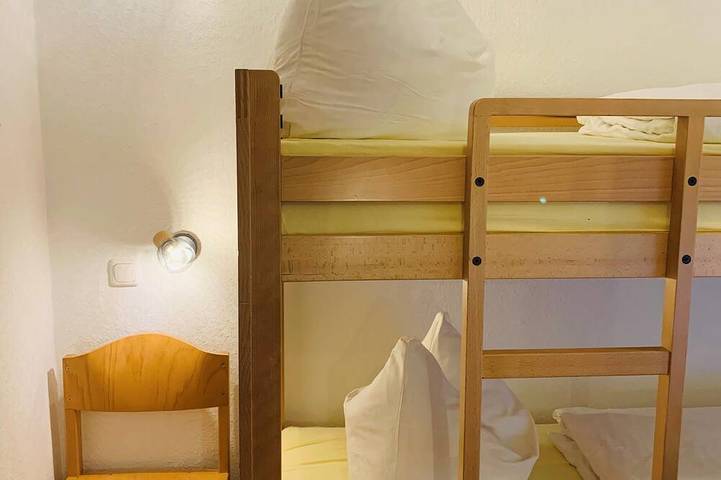 Ferienhaus für 12 Personen, mit Terrasse in Neuhaus am Rennweg - 2