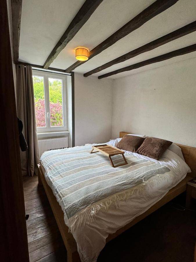 Location de vacances pour 4 personnes, avec terrasse ainsi que jardin et vue à Jumilhac-le-Grand - 3