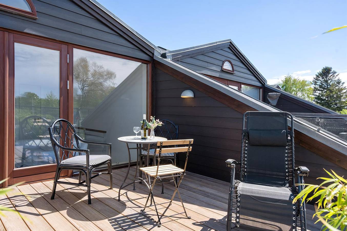 Entire apartment, 3 bedroom apartment in Dronningmølle in Dronningmølle, Kattegat Coast