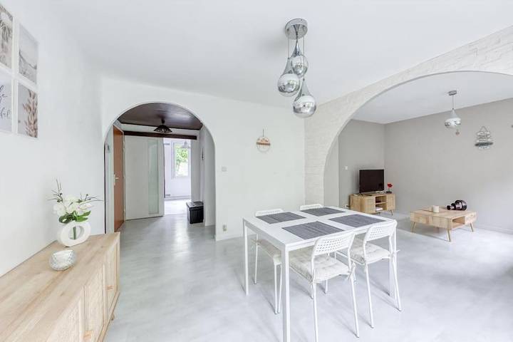Appartement de vacances pour 4 personnes, avec jardin