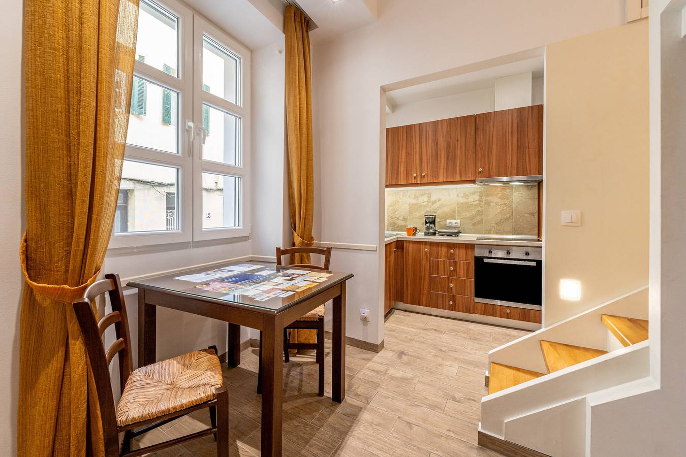 Entire apartment, Apartment 'Adorable Unique' with Wi-Fi and Air Conditioning in Corfu (city), Corfu