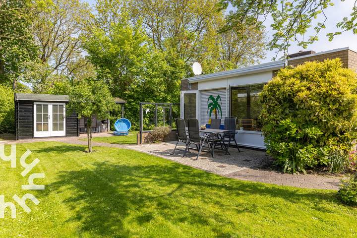 Ferienhaus für 6 Personen, mit Terrasse und Garten in Oostkapelle