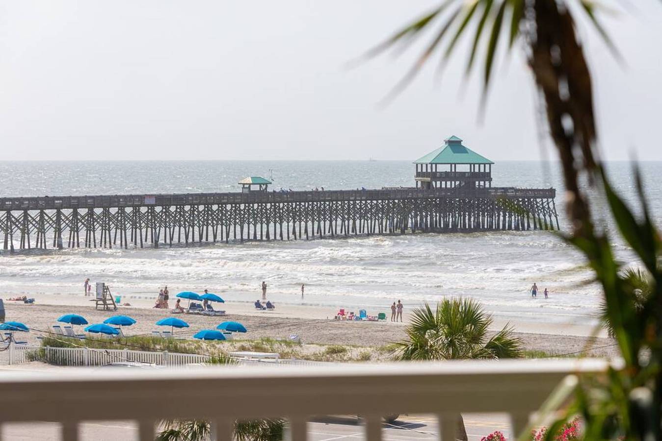 Entire apartment, San Souci By The Sea - Your Folly Beach Oasis in Folly Beach, Charleston County