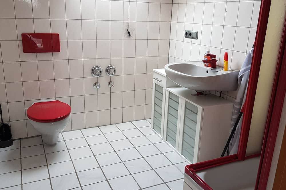 Ganze Wohnung, Gemütliche Ferienwohnung (75qm) mit Garten in Nidda, Wetterau