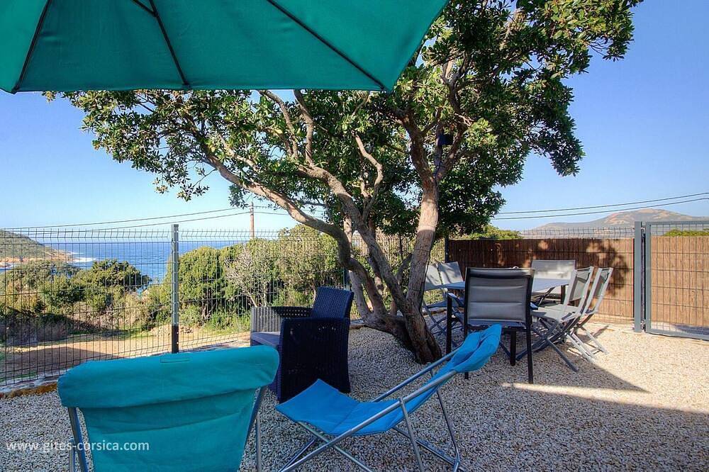 Appartamento intero, Terrazza T3 Sea View, nuova, climatizzata, tranquilla, vicino a spiagge e negozi in Galeria, Parco naturale regionale della Corsica