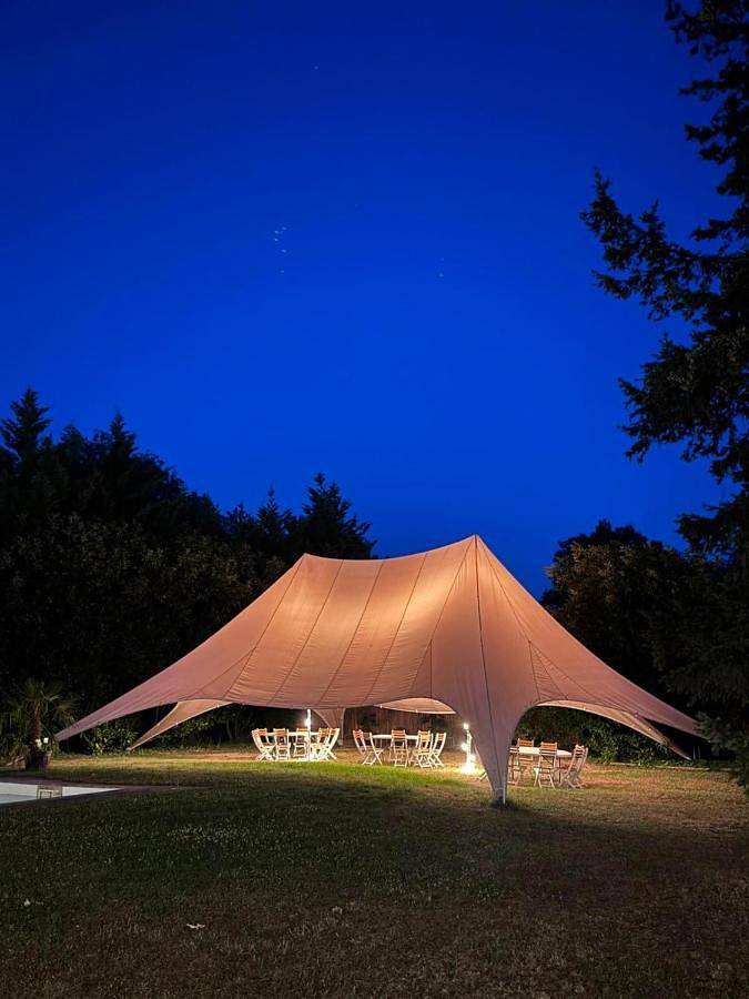 Location de vacances pour 20 personnes, avec jacuzzi ainsi que jardin et piscine à Treuzy-Levelay - 4