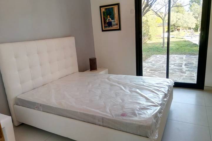 Location de vacances pour 7 personnes, avec terrasse et jardin à Solliès-Pont - 2