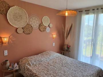 Gîte pour 8 personnes, avec jardin ainsi que vue et sauna à Saint-Rémy-la-Varenne
