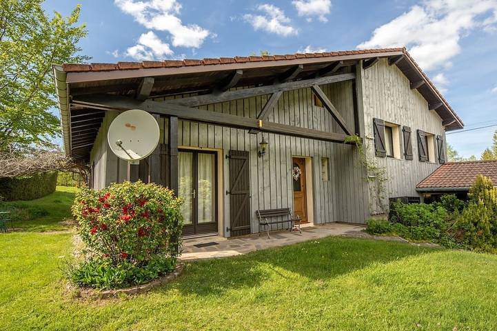 Chalet pour 8 personnes, avec jardin et jacuzzi - 1