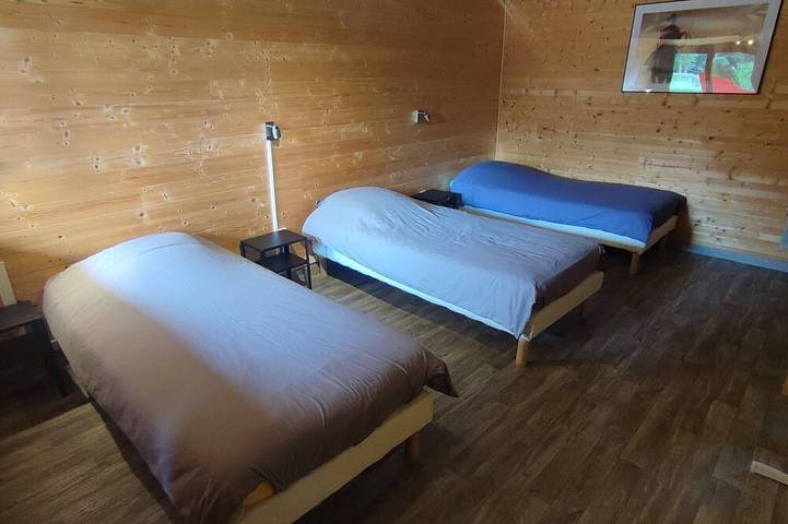 Location de vacances pour 15 personnes, avec jardin et terrasse à Urzy - 4
