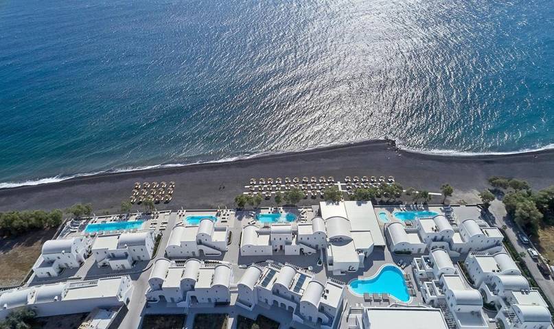 Resort per 2 persone, con Balcone e Terrazza nonché Giardino e Piscina per bambini in Santorini