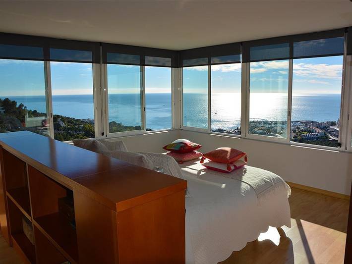 Chalet para 8 personas, con piscina además de balcón y jardín, Familias con niños en Garraf - 3