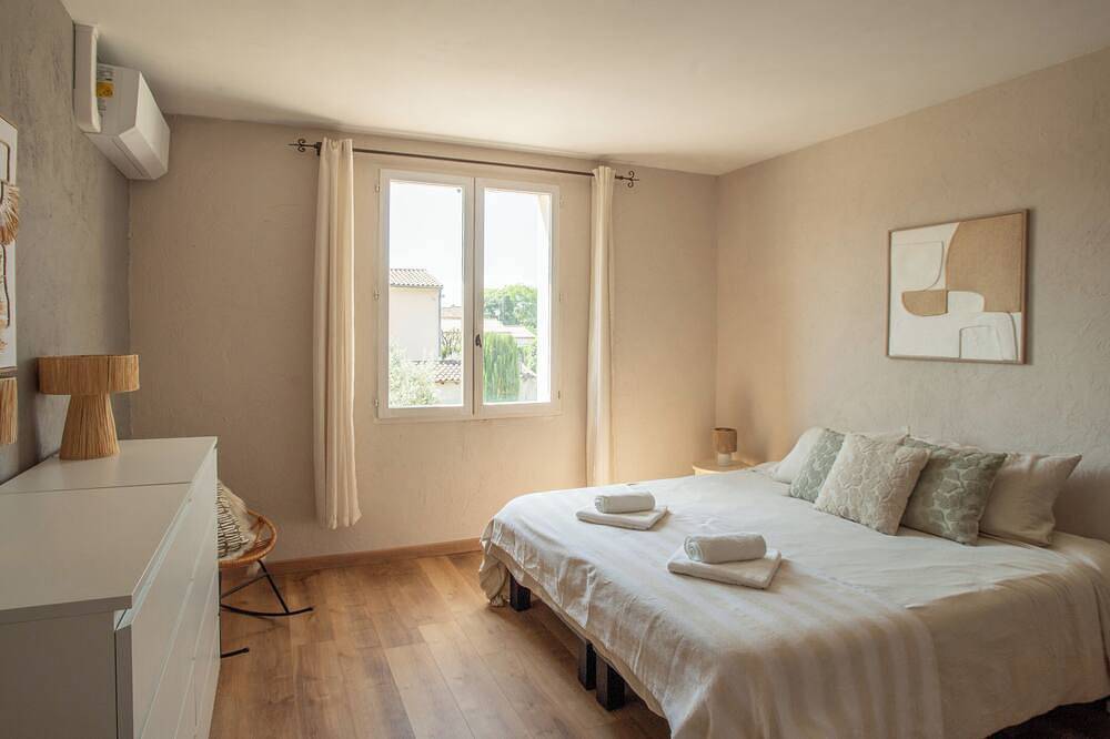 Casa Limonella - Maison 12 pers avec piscine in Fontvieille, Région d'Arles