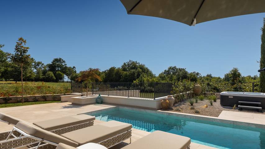 Villa für 6 Personen, mit Garten und Sauna sowie Whirlpool und Terrasse in Porec und Umgebung - 3
